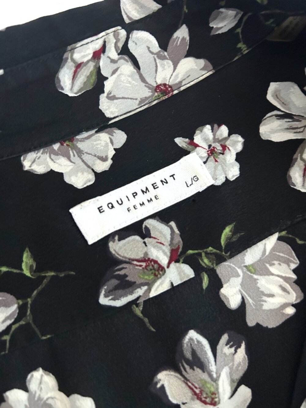 Equipment Femme Leema Black Floral Print 100% Silk Blouse Size L Romantic Chic - Picture 5 of 8